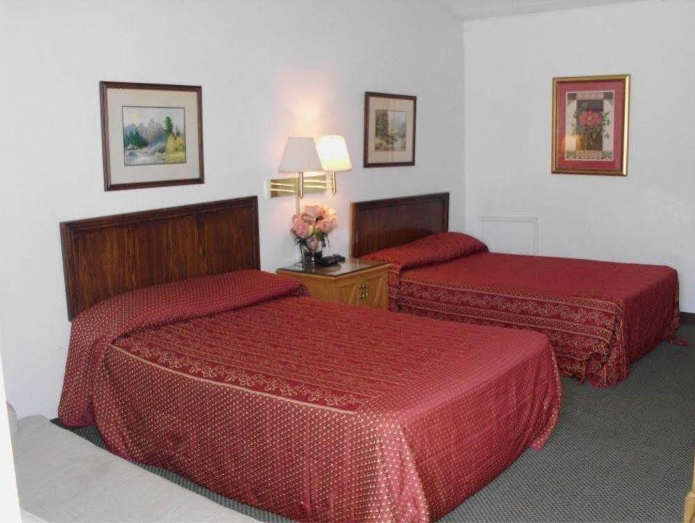 Underwood Motel Buitenkant foto